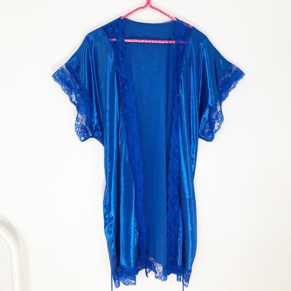 Stunning Vintage Cobalt Blue Lace Tie Front Robe - Picture 3 of 6